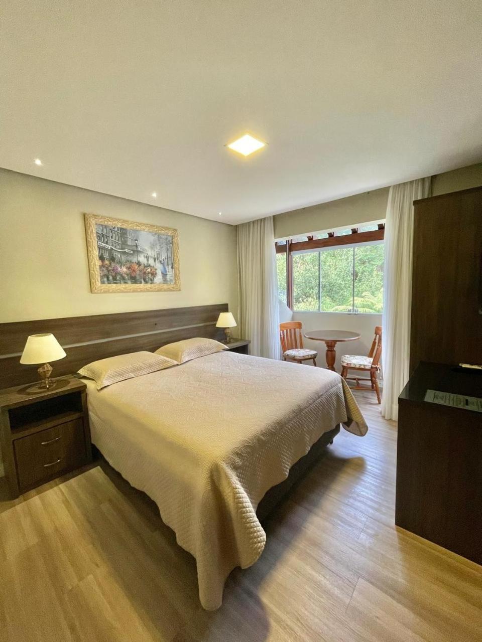 Residencial Jardim Dos Pinheiros 279 Leilighet Canela Eksteriør bilde